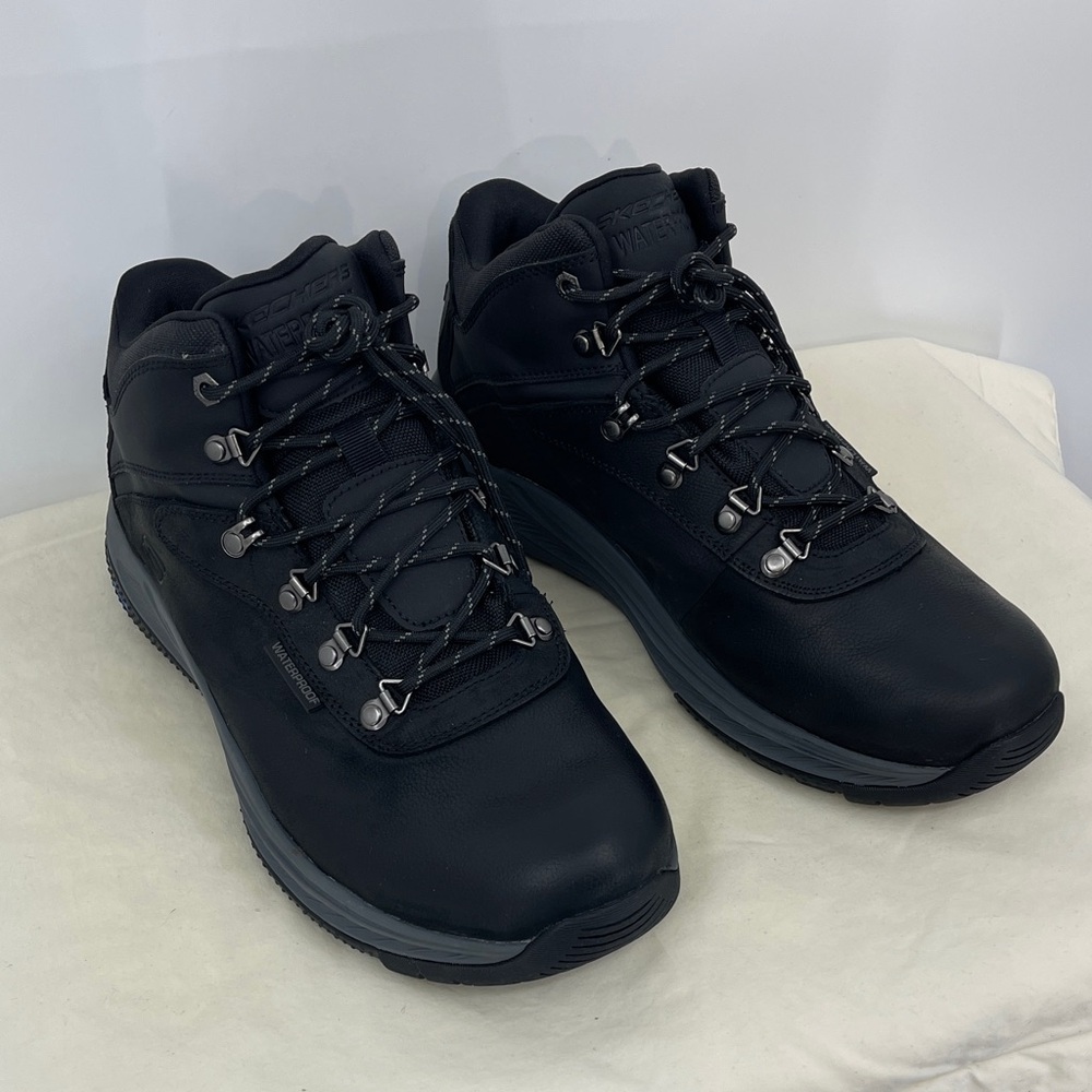 Skechers Men's Black Leather ANKLE Boots SIZE 12 waterproof SLIP IN